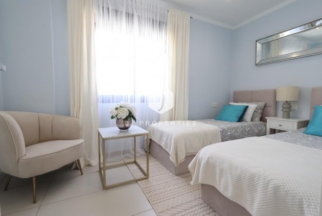 Resale - Duplex -
Orihuela Costa - Costa Blanca