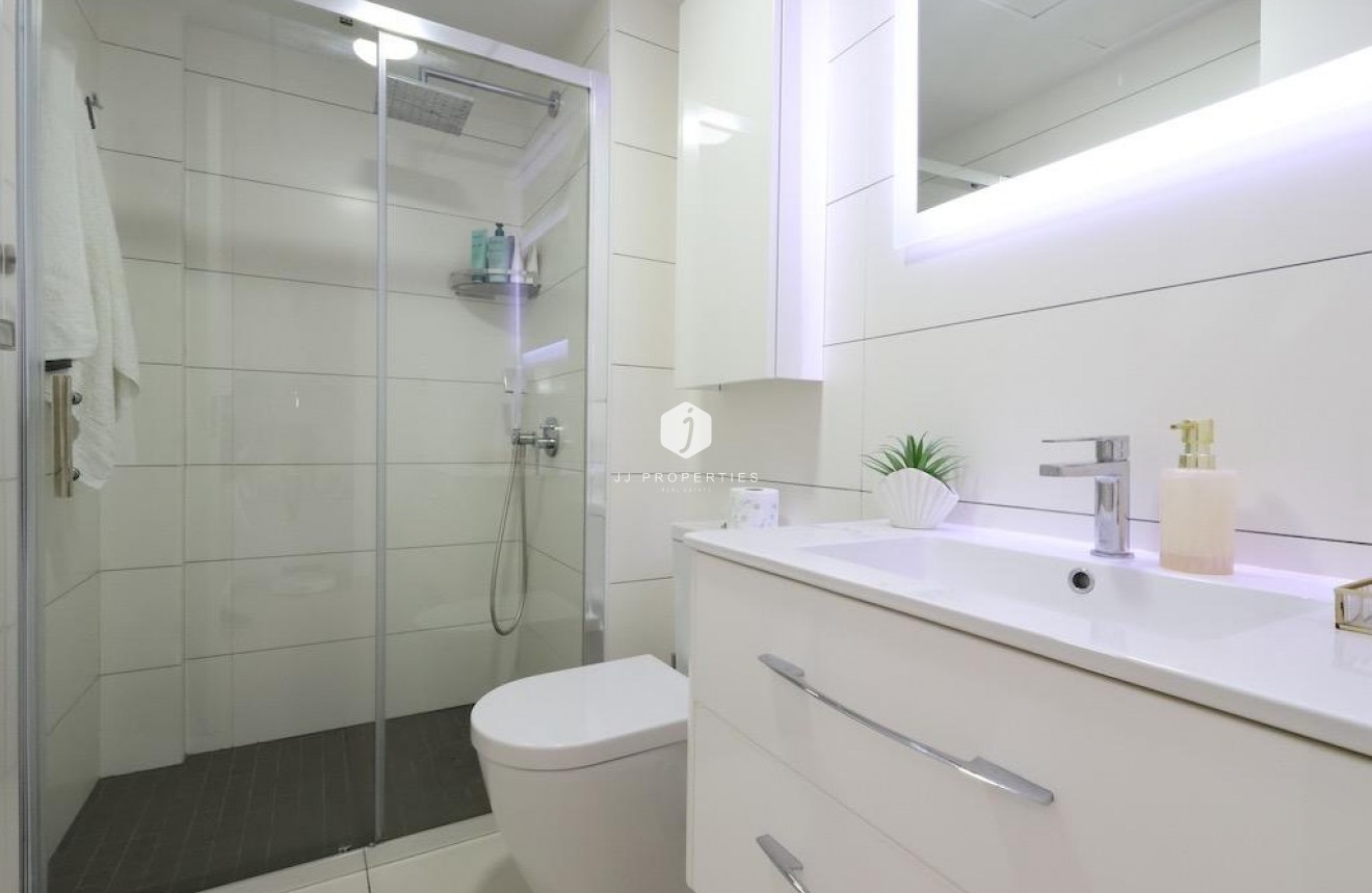 Resale - Duplex -
Orihuela Costa - Costa Blanca