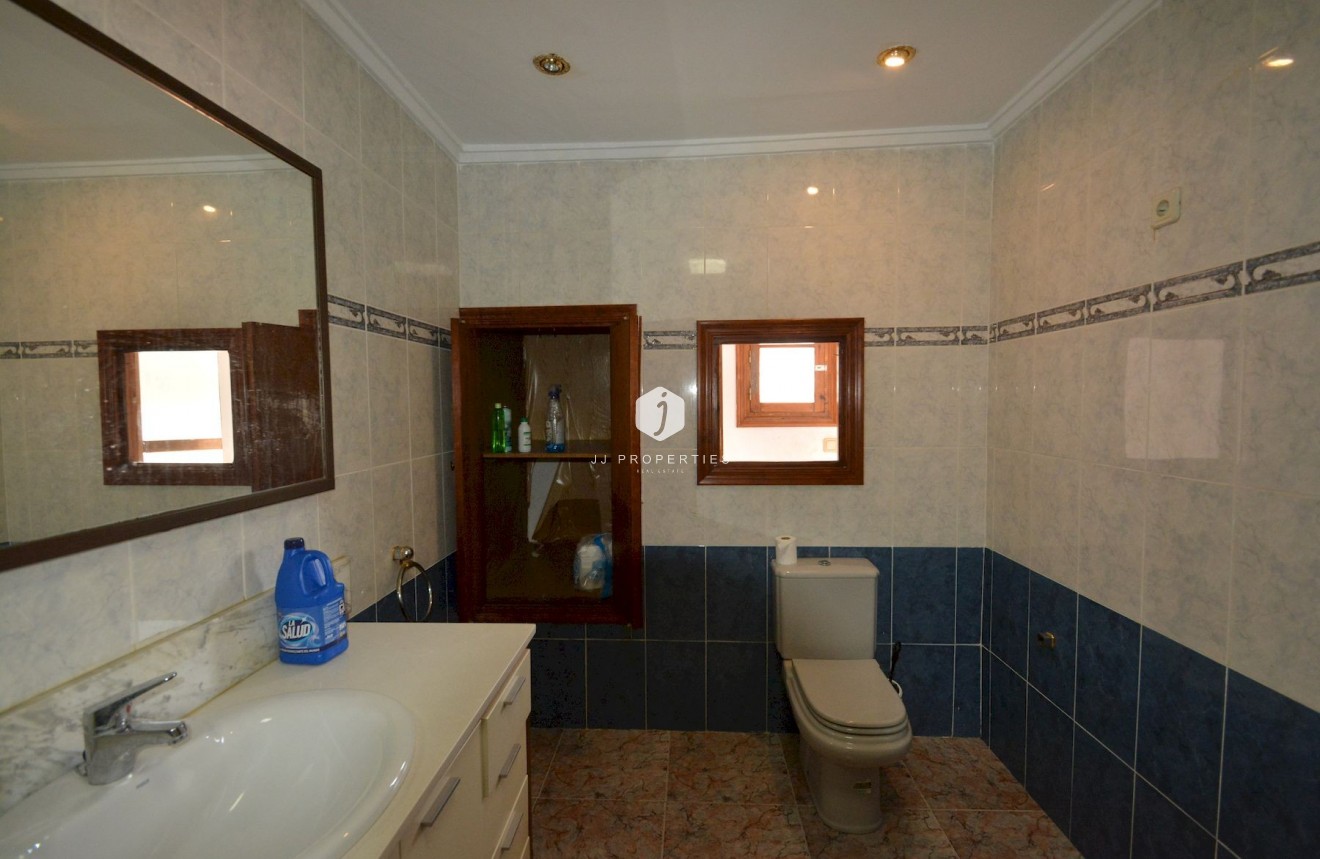 Aus zweiter Hand - Chalet -
Torrevieja - Costa Blanca
