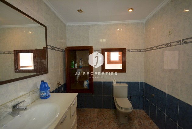 Aus zweiter Hand - Chalet -
Torrevieja - Costa Blanca