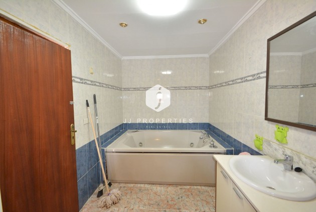 Aus zweiter Hand - Chalet -
Torrevieja - Costa Blanca