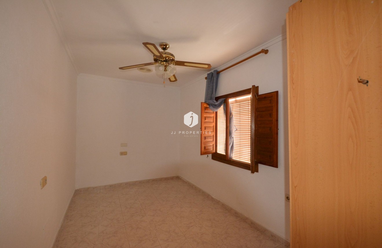 Aus zweiter Hand - Chalet -
Torrevieja - Costa Blanca