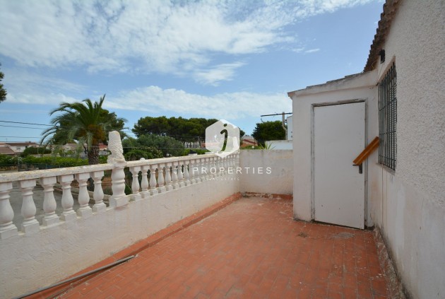 Aus zweiter Hand - Chalet -
Torrevieja - Costa Blanca