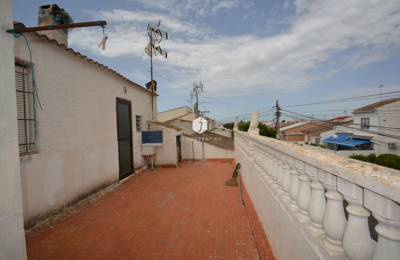 Aus zweiter Hand - Chalet -
Torrevieja - Costa Blanca