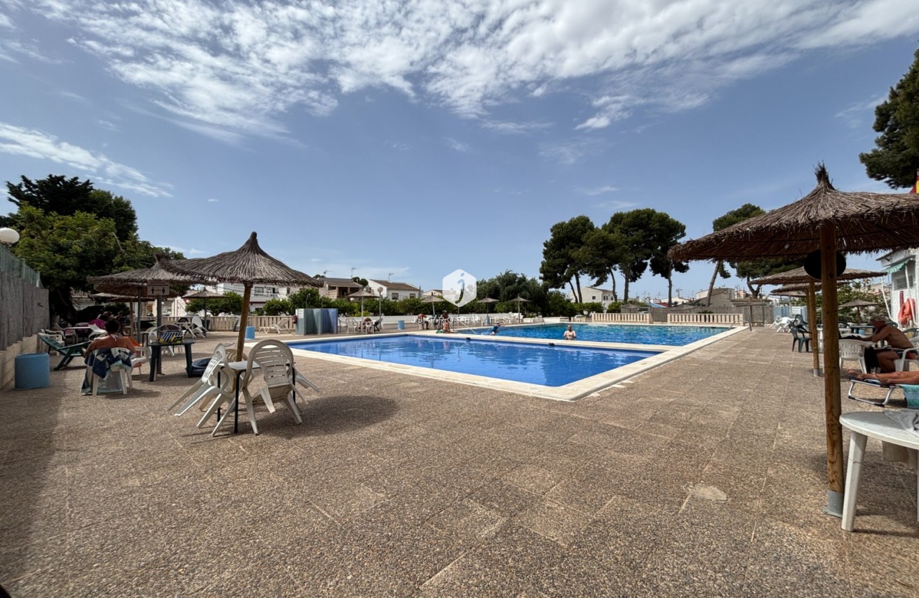 Aus zweiter Hand - Chalet -
Torrevieja - Costa Blanca