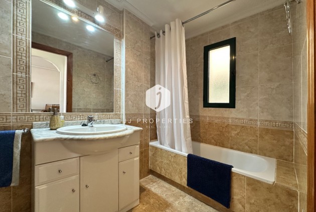 Aus zweiter Hand - Wohnung -
Orihuela Costa - Costa Blanca