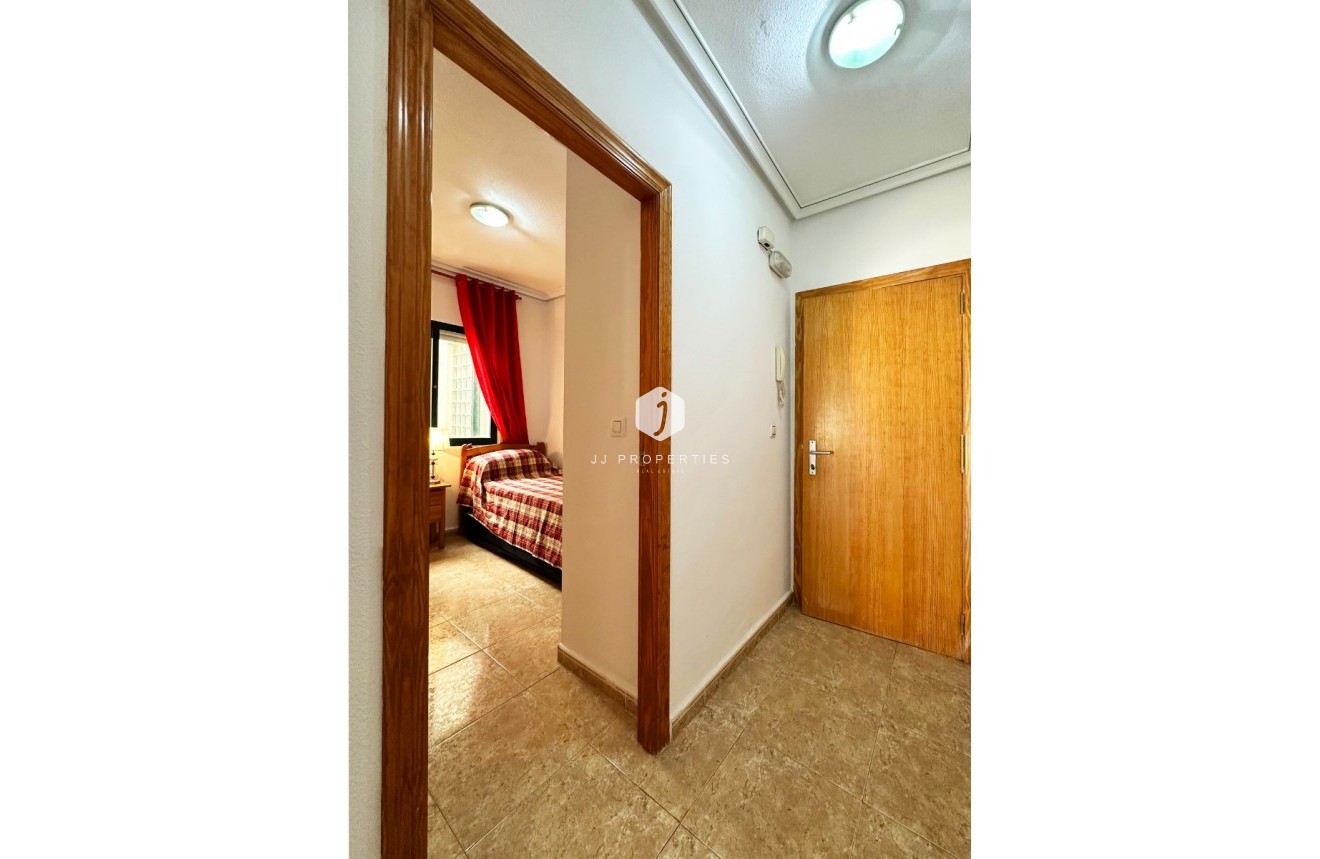 Aus zweiter Hand - Wohnung -
Orihuela Costa - Costa Blanca