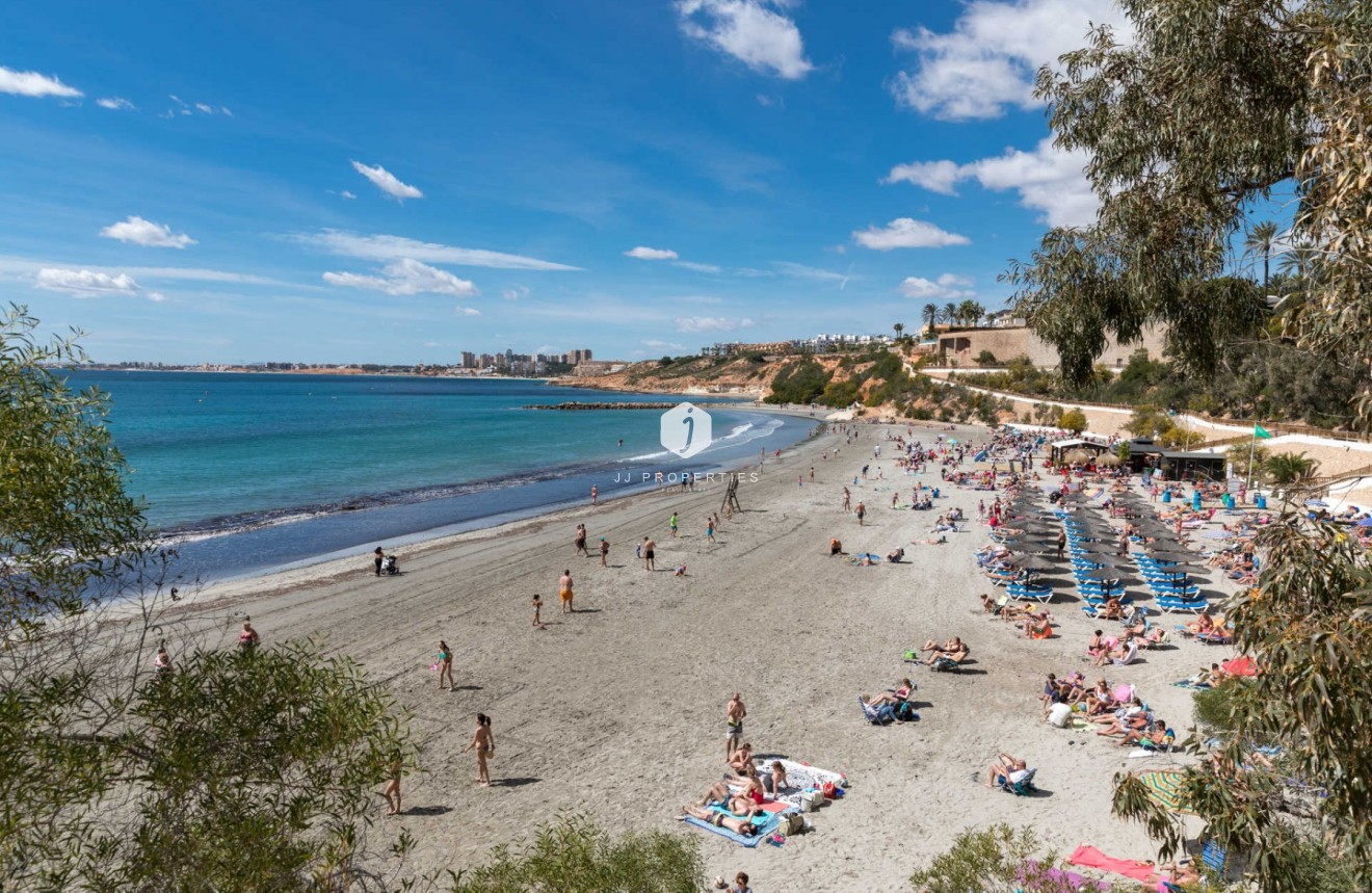 Aus zweiter Hand - Wohnung -
Orihuela Costa - Costa Blanca