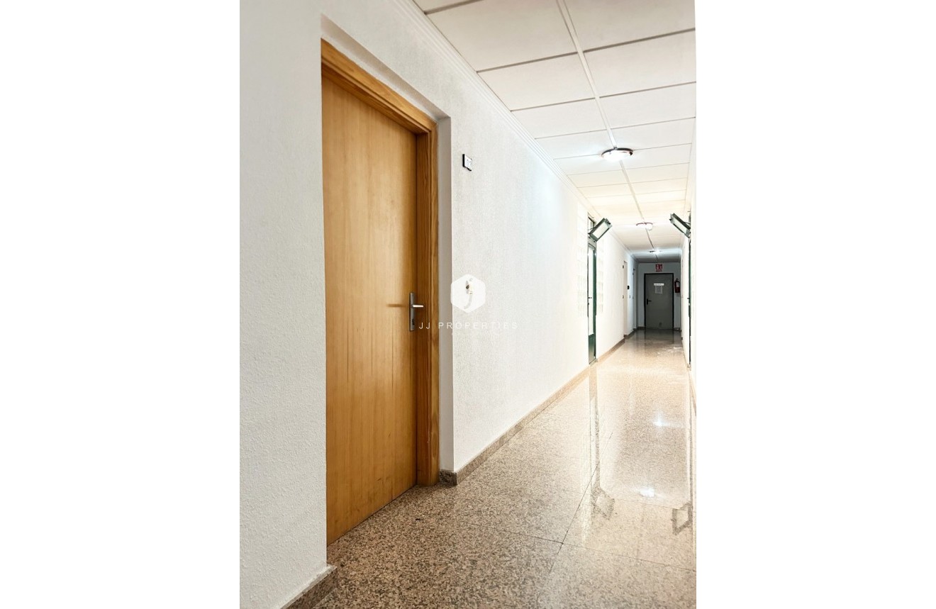 Aus zweiter Hand - Wohnung -
Orihuela Costa - Costa Blanca