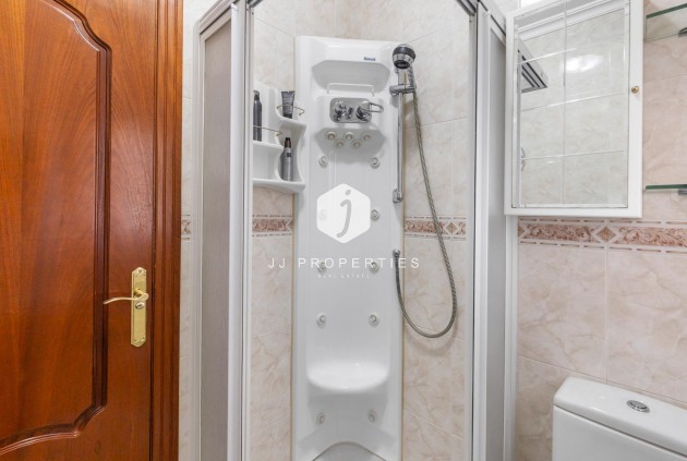 Z drugiej ręki - Villa -
Rojales - Pueblo Bravo