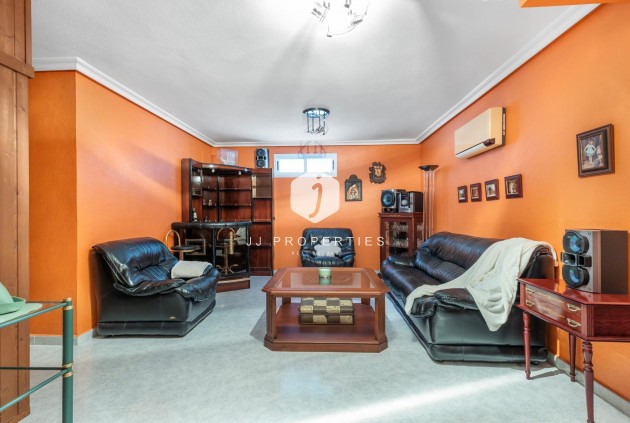 Z drugiej ręki - Villa -
Rojales - Pueblo Bravo