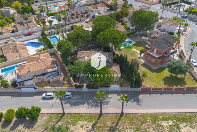 Z drugiej ręki - Villa -
Rojales - Pueblo Bravo