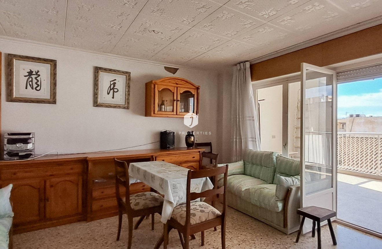 D'occasion - Attique -
Torrevieja - Playa de los Naufragos