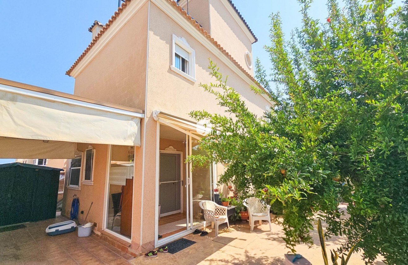 Tweedehands - Villa -
Orihuela Costa - Cabo Roig