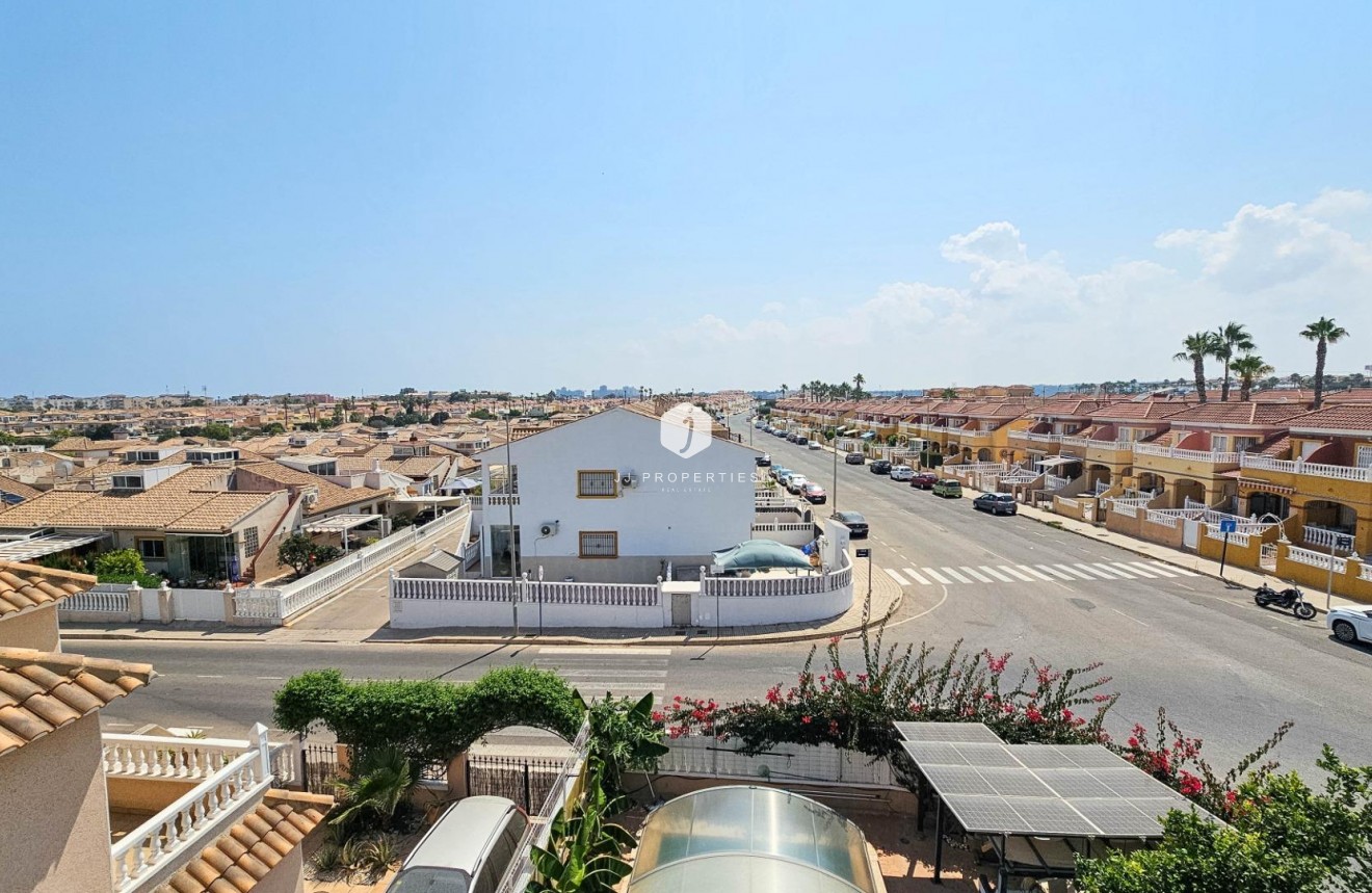 Tweedehands - Villa -
Orihuela Costa - Cabo Roig