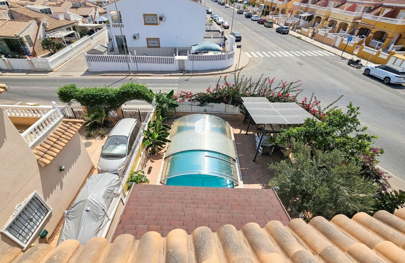 Tweedehands - Villa -
Orihuela Costa - Cabo Roig