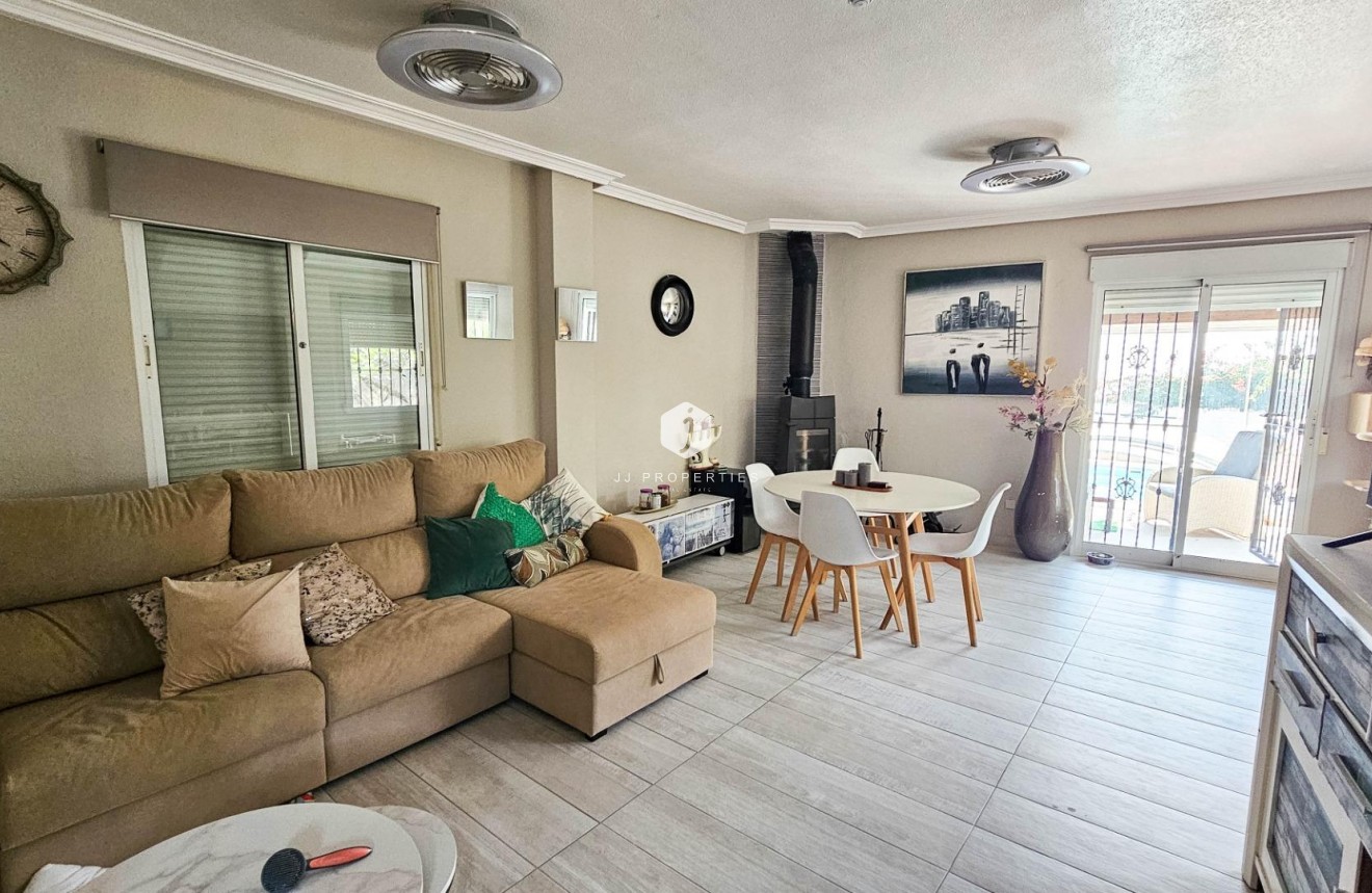 Tweedehands - Villa -
Orihuela Costa - Cabo Roig