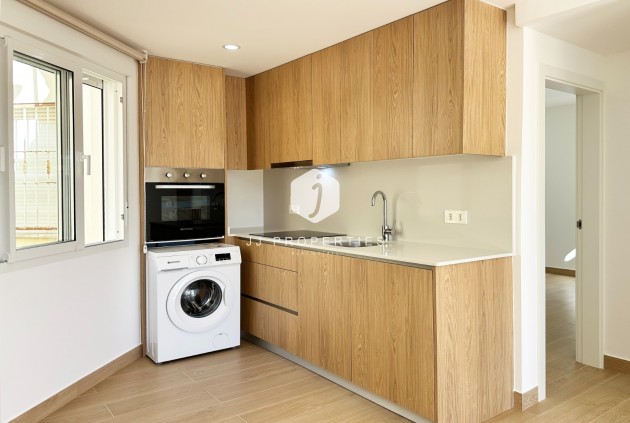 Resale - Apartment / flat -
Orihuela Costa - Costa Blanca