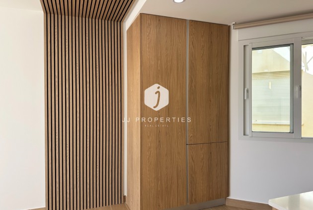 Resale - Apartment / flat -
Orihuela Costa - Costa Blanca