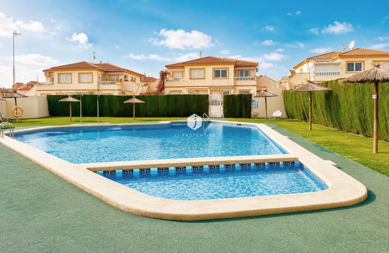 Resale - Apartment / flat -
Orihuela Costa - Costa Blanca