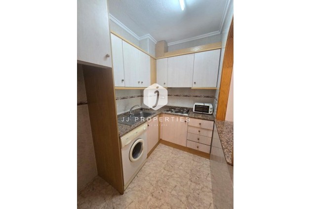 Tweedehands - Appartement / flat -
Torrevieja - Habaneras