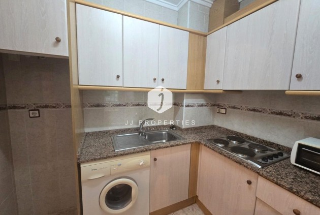 Tweedehands - Appartement / flat -
Torrevieja - Habaneras