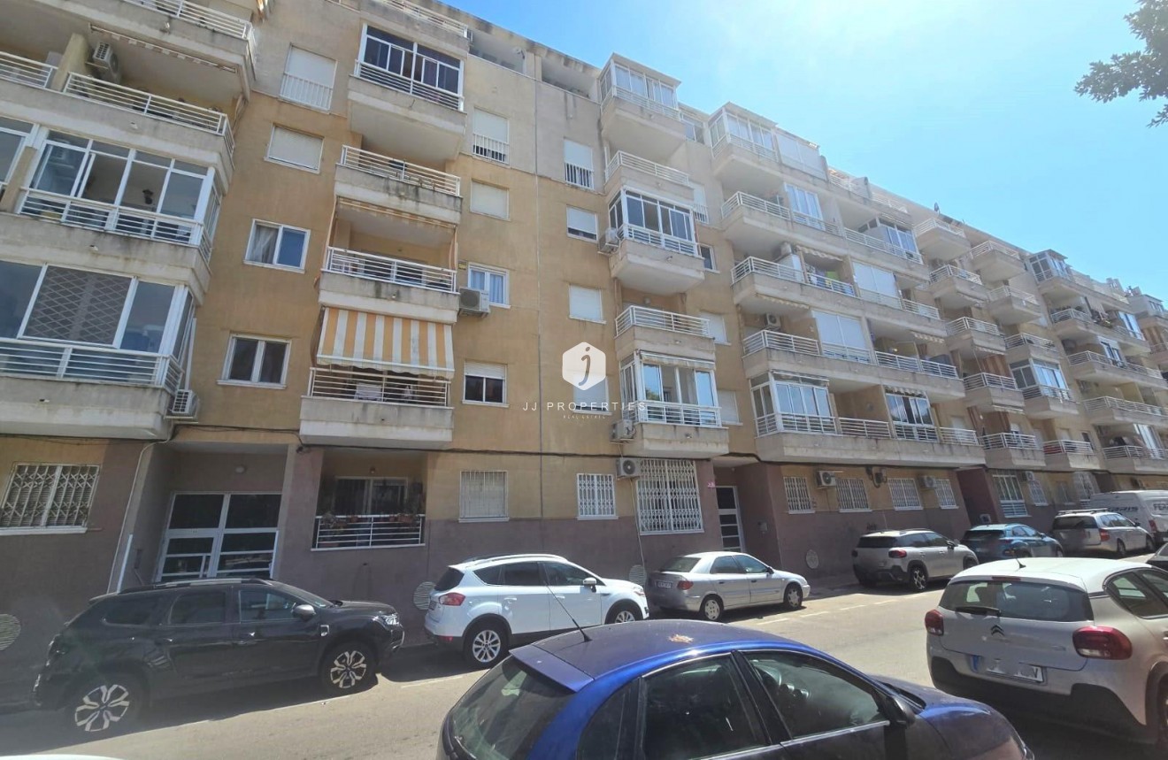 Tweedehands - Appartement / flat -
Torrevieja - Habaneras
