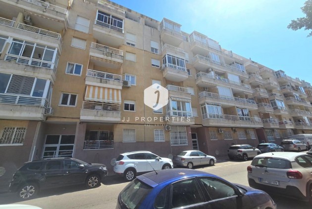 Tweedehands - Appartement / flat -
Torrevieja - Habaneras