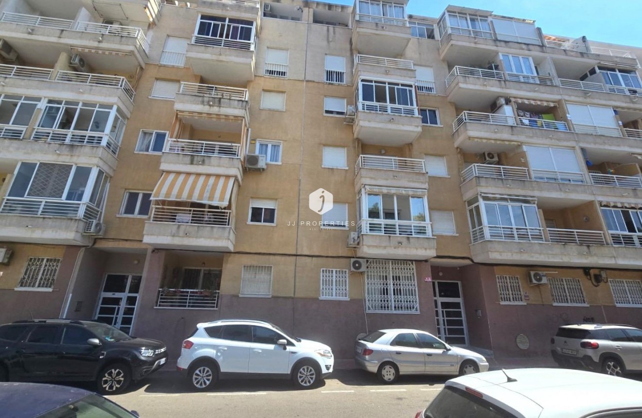Tweedehands - Appartement / flat -
Torrevieja - Habaneras