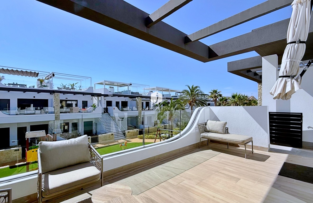Z drugiej ręki - Daszek -
Orihuela Costa - Costa Blanca
