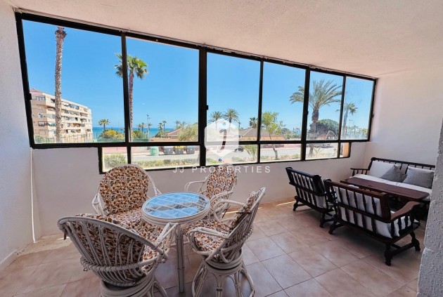 Resale - Apartment / flat -
Torrevieja - Cabo cervera