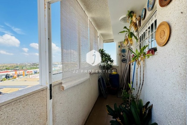Aus zweiter Hand - Wohnung -
Torrevieja - Costa Blanca