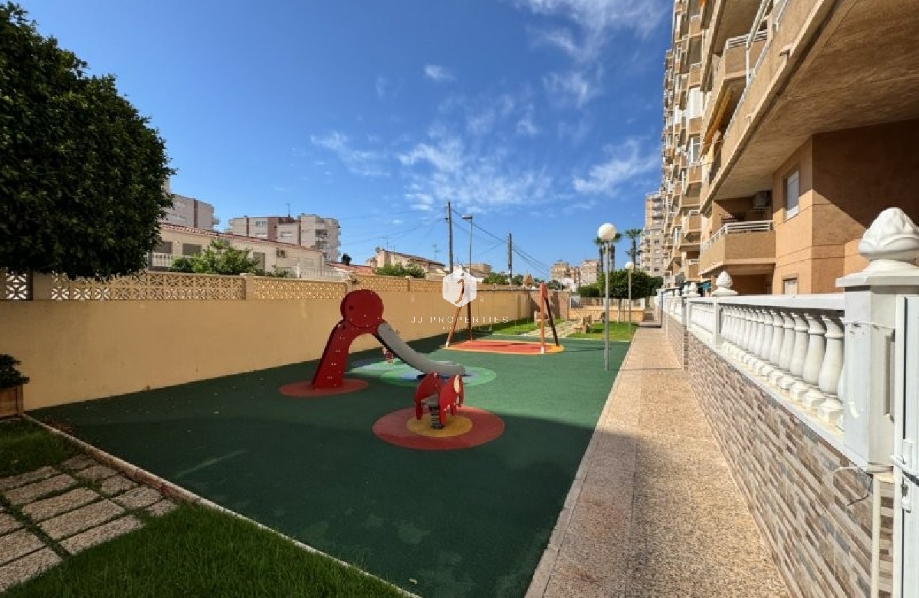 Aus zweiter Hand - Wohnung -
Torrevieja - Costa Blanca