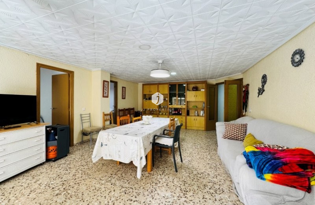 Tweedehands - Appartement / flat -
La Mata - Costa Blanca