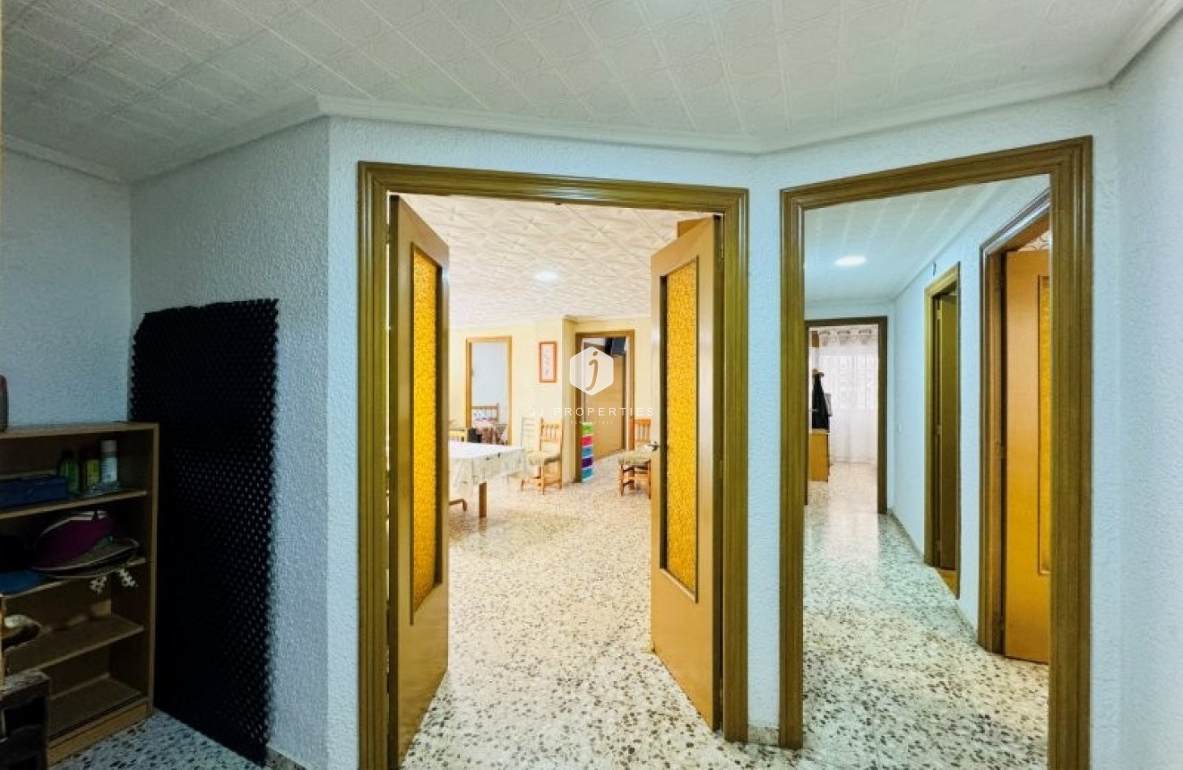 Tweedehands - Appartement / flat -
La Mata - Costa Blanca