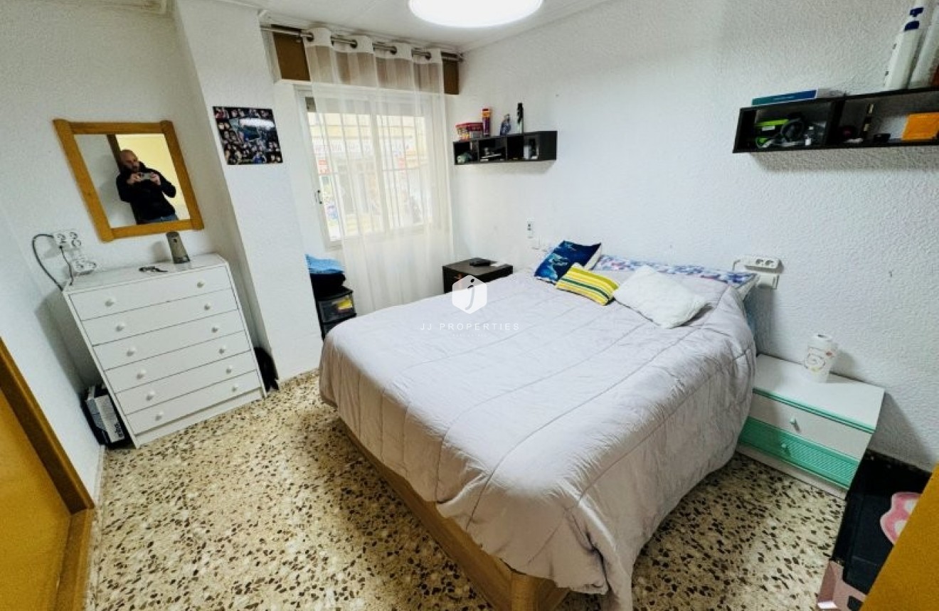 Tweedehands - Appartement / flat -
La Mata - Costa Blanca