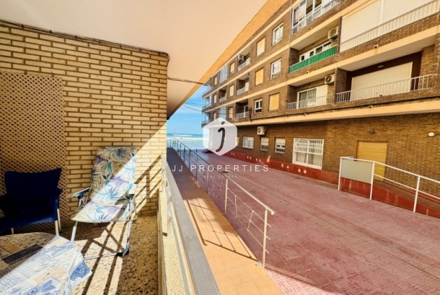 Tweedehands - Appartement / flat -
La Mata - Costa Blanca