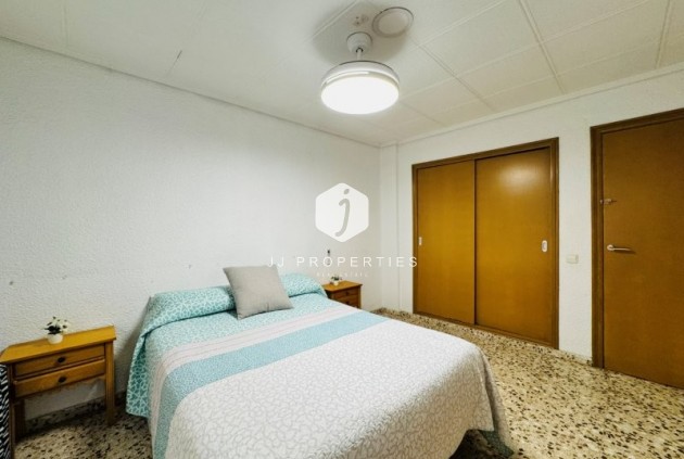 Tweedehands - Appartement / flat -
La Mata - Costa Blanca