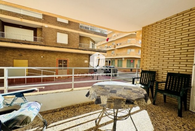 Tweedehands - Appartement / flat -
La Mata - Costa Blanca