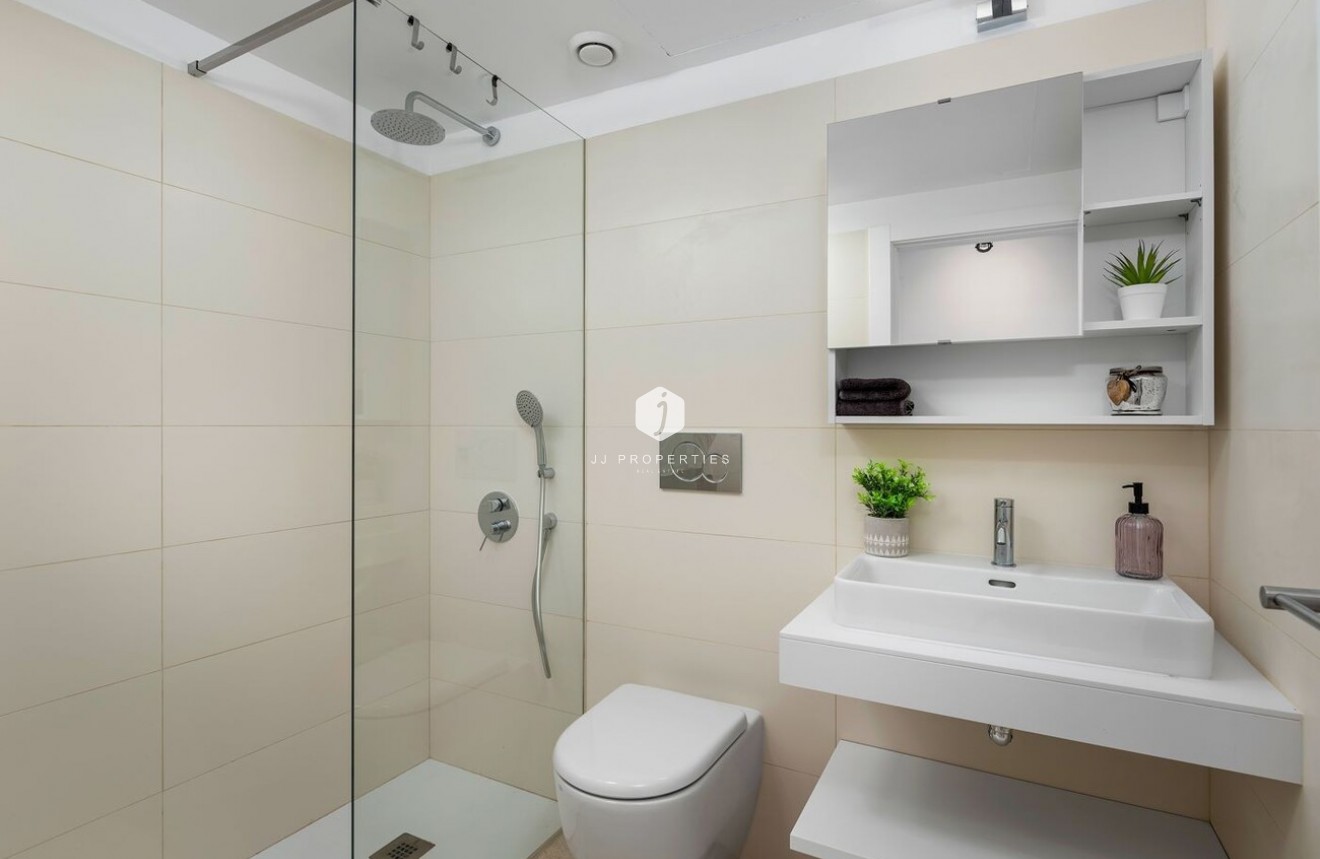 Tweedehands - Penthouse -
Los Balcones - Costa Blanca