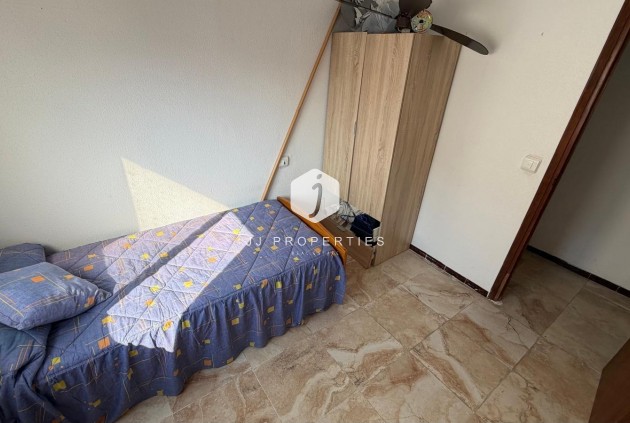 Tweedehands - Appartement / flat -
Torrevieja - Acequion