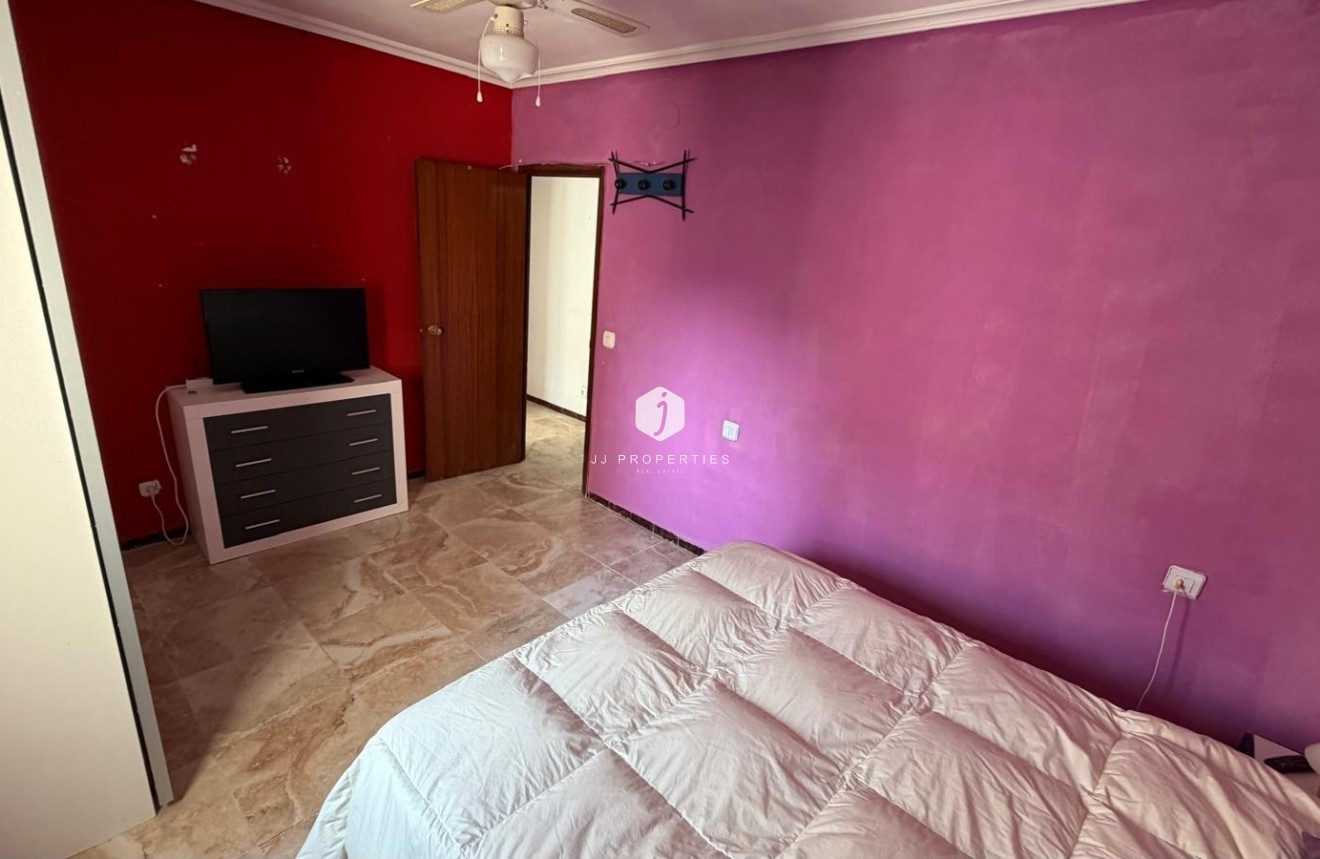 Tweedehands - Appartement / flat -
Torrevieja - Acequion