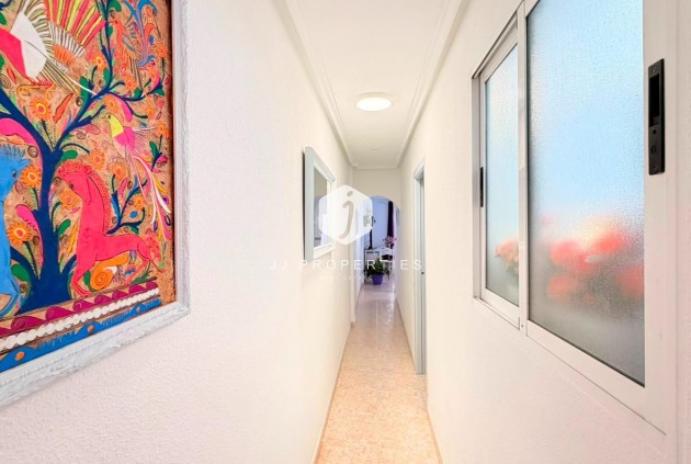 Aus zweiter Hand - Wohnung -
Torrevieja - Playa del Cura