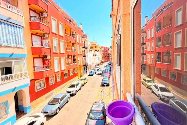 Aus zweiter Hand - Wohnung -
Torrevieja - Playa del Cura