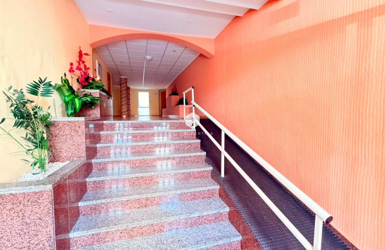 Aus zweiter Hand - Wohnung -
Torrevieja - Playa del Cura