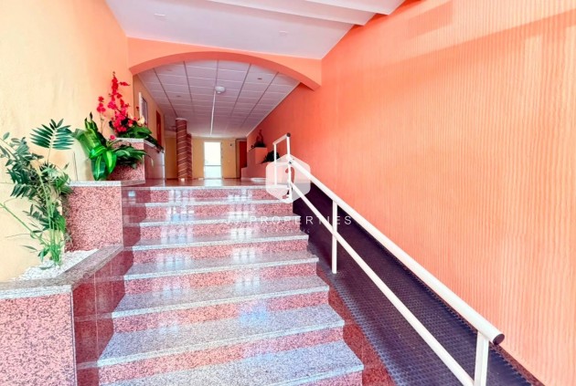 Aus zweiter Hand - Wohnung -
Torrevieja - Playa del Cura
