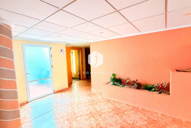 Aus zweiter Hand - Wohnung -
Torrevieja - Playa del Cura