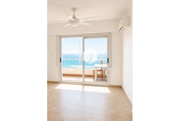Resale - Apartment / flat -
Torrevieja - Playa del Cura