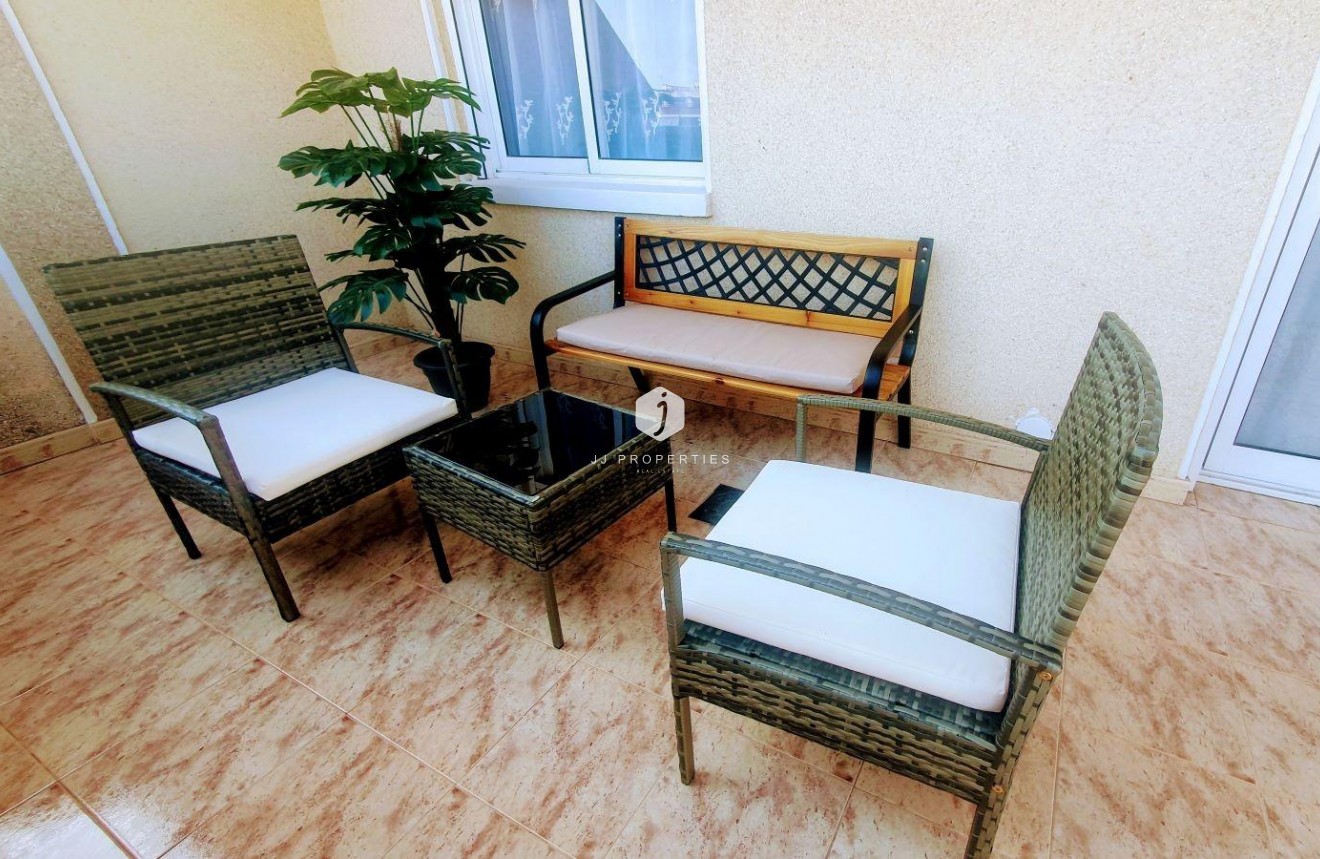 Resale - Penthouse -
Torrevieja - Estacion de autobuses