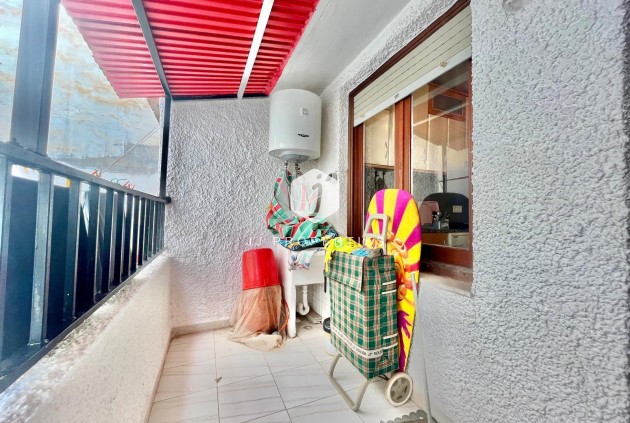 Aus zweiter Hand - Wohnung -
Torrevieja - Playa de los Locos